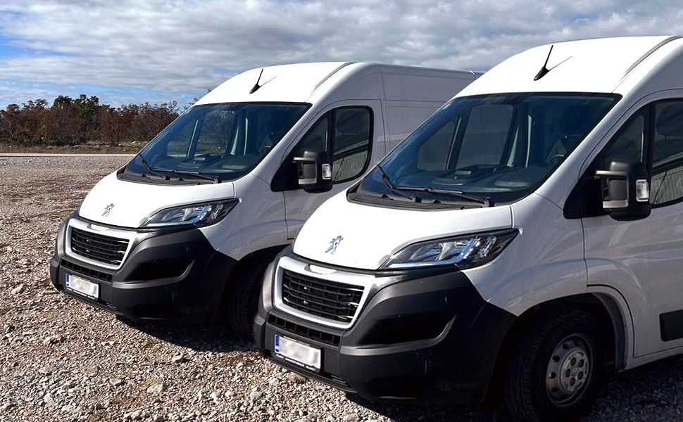 Flota Dostavnih Kombija za Selidbe u Hrvatskoj Kombi prijevoz u Hrvatskoj - slika flote dostavnih kombija