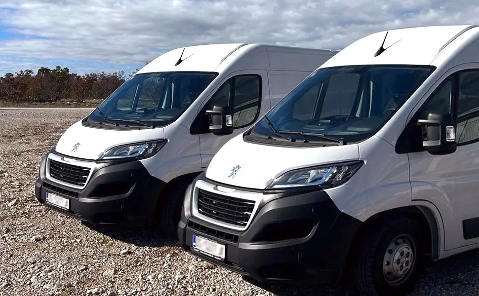 Flota modernih dostavnih kombija za prijevoz u Hrvatskoj Pouzdani kombi prijevoz u Zagrebu - flota modernih dostavnih kombija